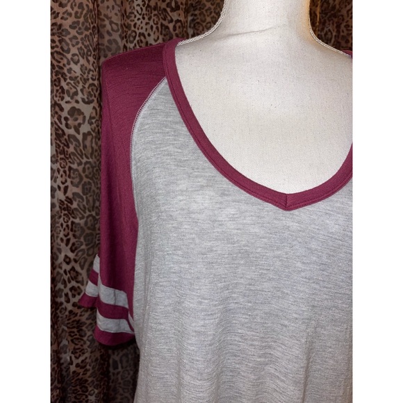 Women’s Burgundy Maurices Quarter Sleeve Shirt 💖 - Picture 7 of 17